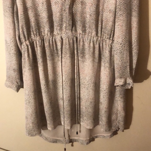 Dress - Picture 3 of 4